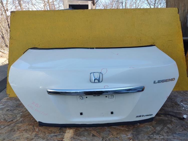 Крышка багажника Хонда Легенд в Каспийске 50805