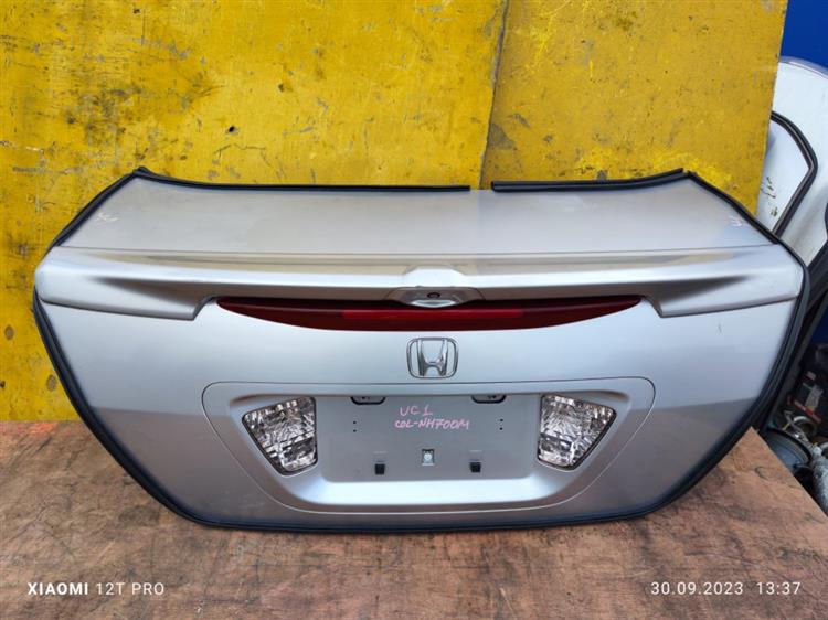 Крышка багажника Хонда Инспаер в Каспийске 652201
